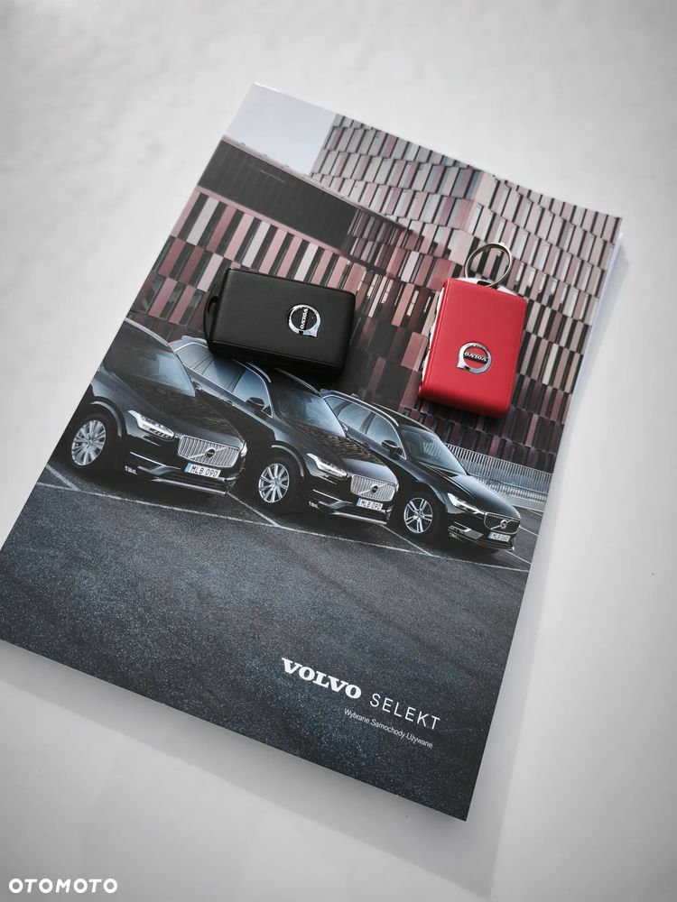 Volvo XC 40 T3 Momentum - 40
