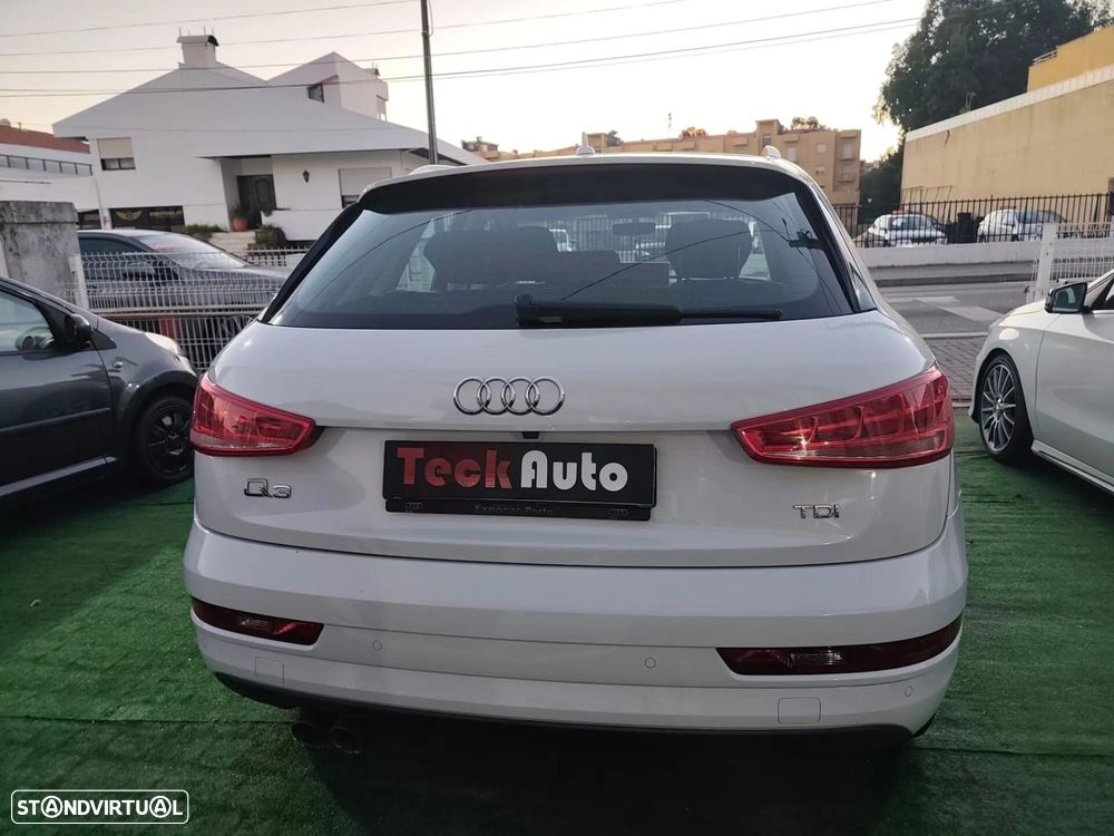 Audi Q3 2.0 TDI Sport - 8