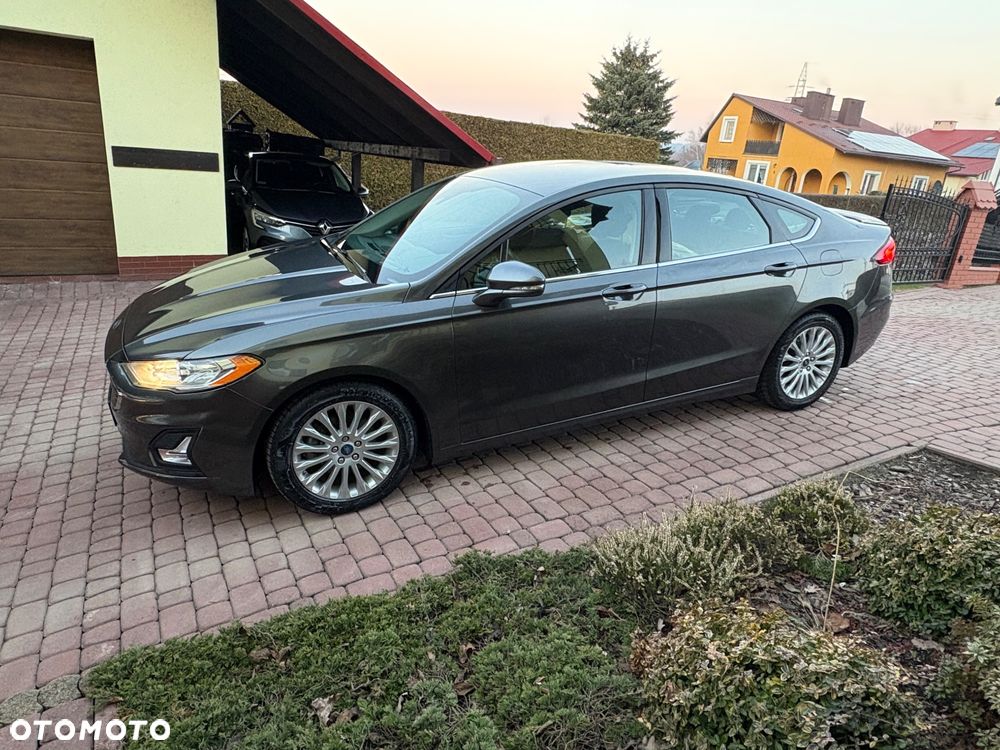 Ford Fusion - 20