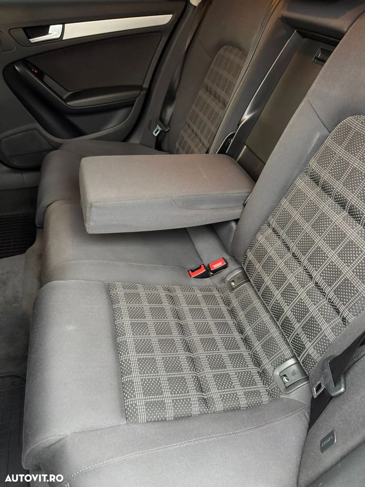 Audi A4 Avant 2.0 TDI DPF multitronic Attraction - 12