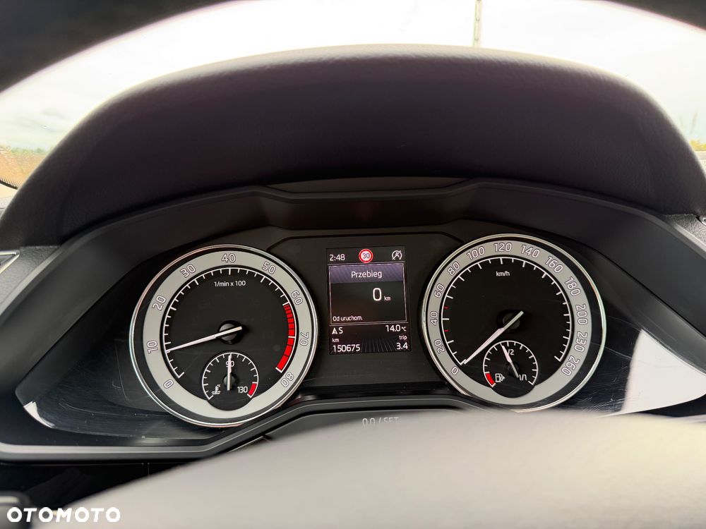 Skoda Superb - 17