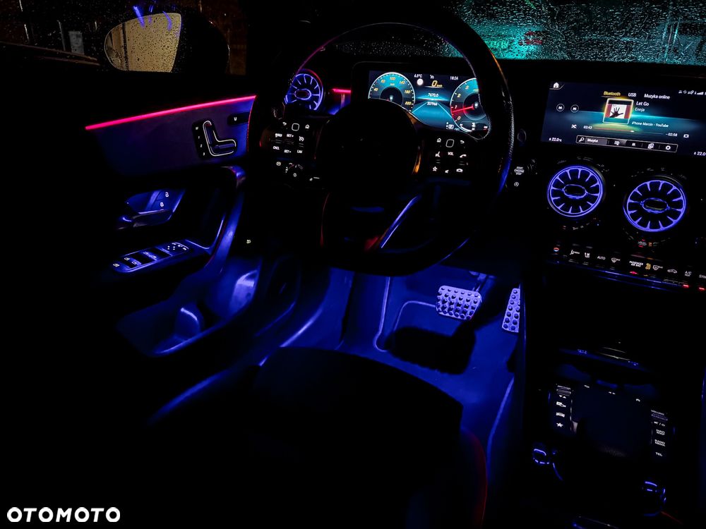 Mercedes-Benz CLA 250 4Matic 8G-DCT AMG Line Advanced Plus - 26