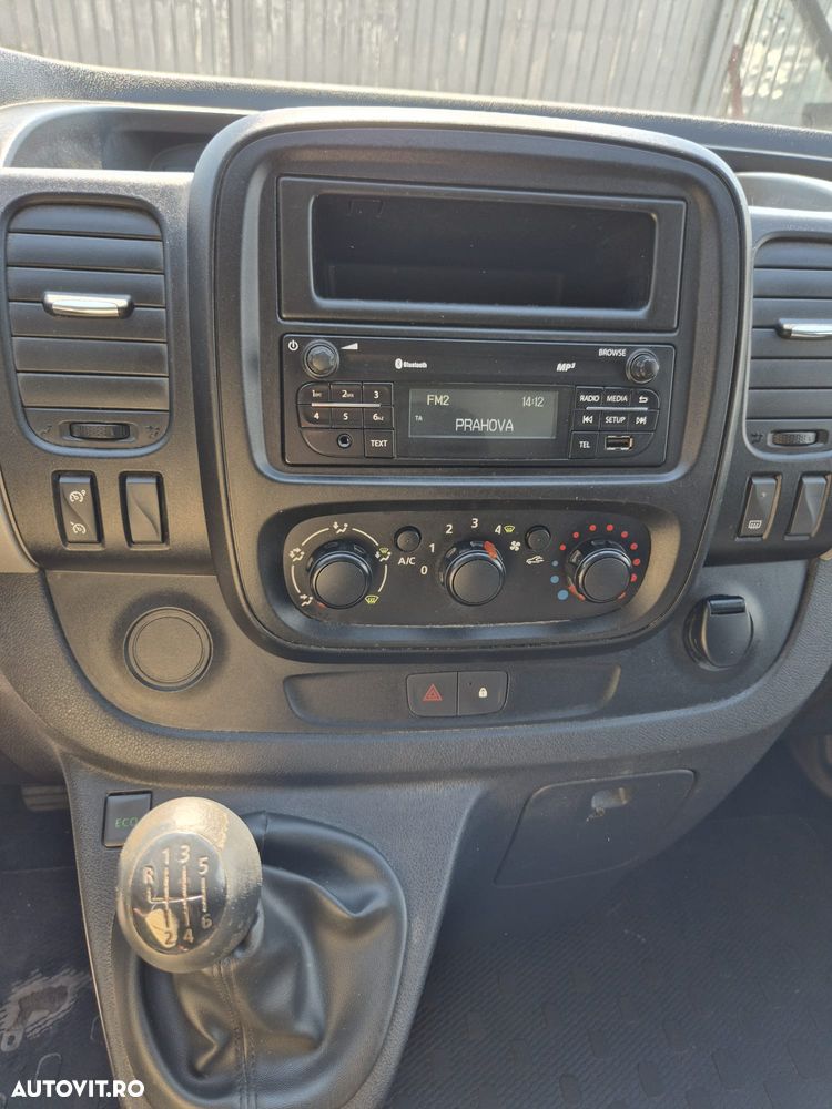 Renault Trafic - 10