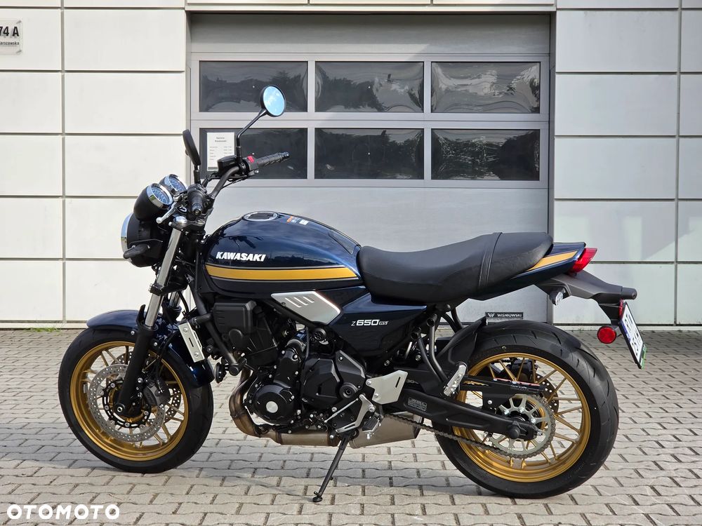 Kawasaki Z 650 RS - 12