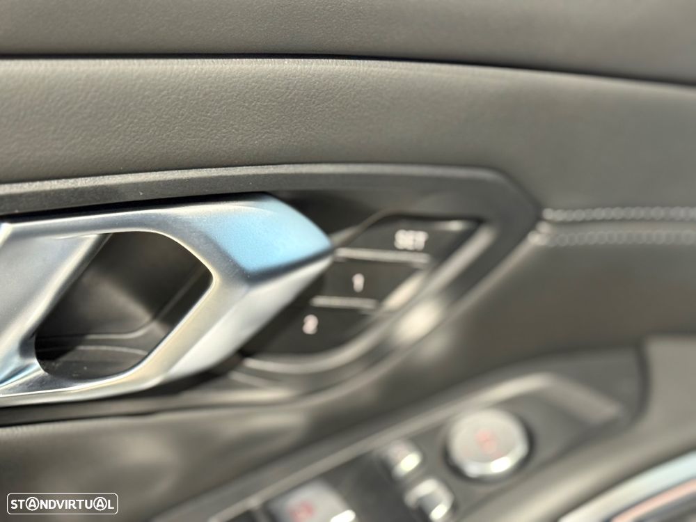 BMW M3 Competition xDrive - 30