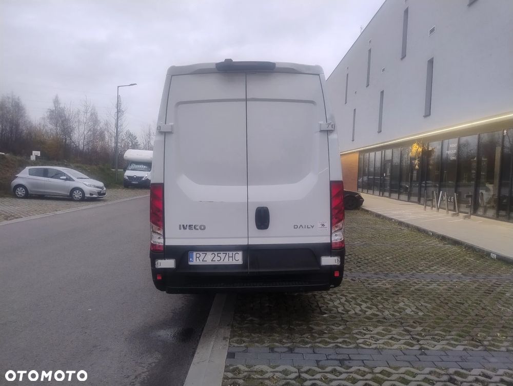 Iveco Daily - 9