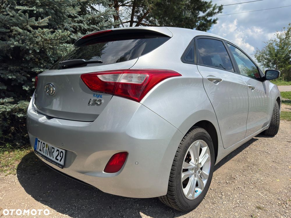 Hyundai i30 i30cw 1.4 Fifa World Cup Edition - 4