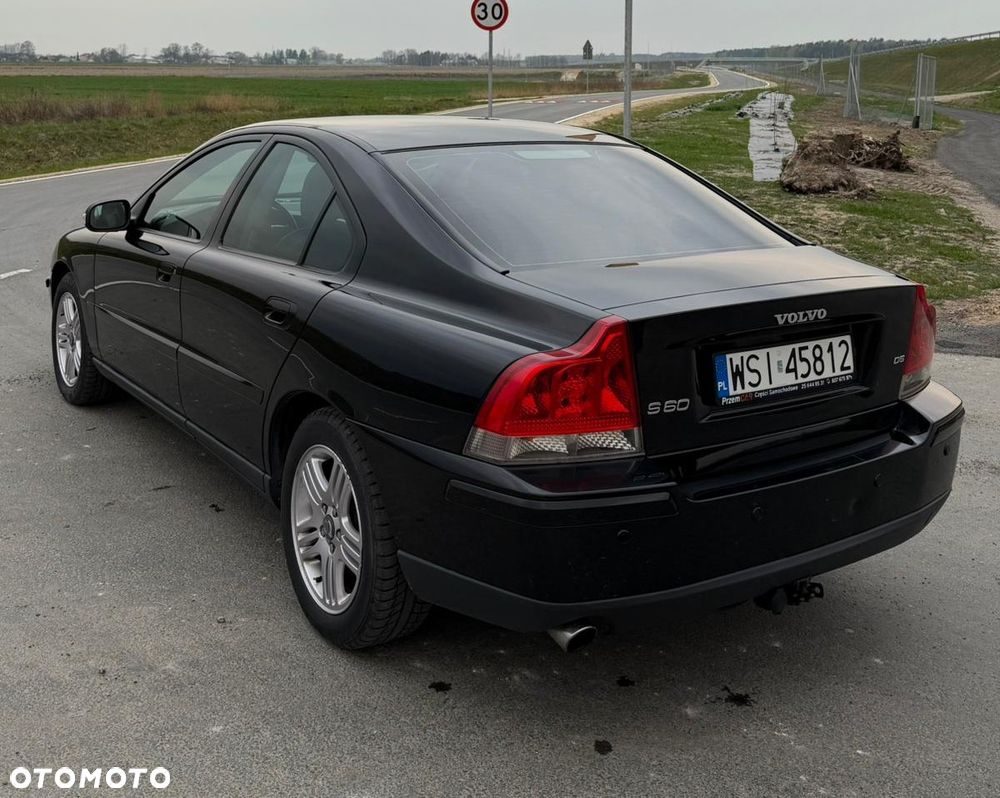Volvo S60 2.4D5 Rubin - 4