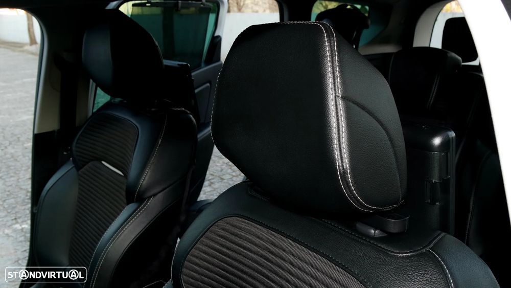 Renault Grand Scénic 1.7 Blue dCi Bose Edition EDC - 36