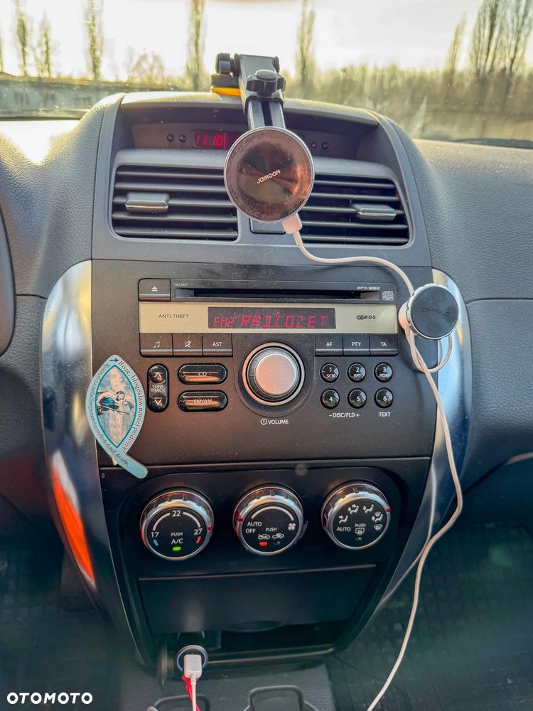 Suzuki SX4 1.6 GS / Premium - 25