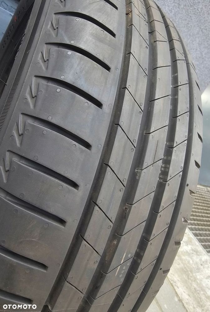 Bridgestone Turanza T005 195/55R16 87 H - 2