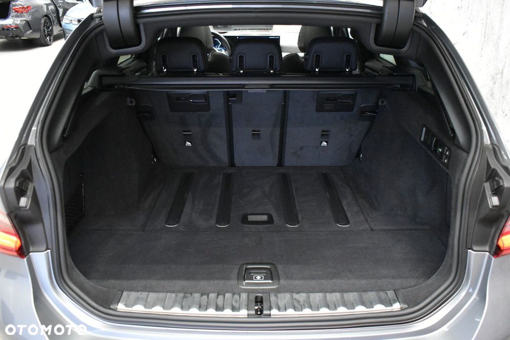 BMW Seria 3 320i M Sport sport - 25