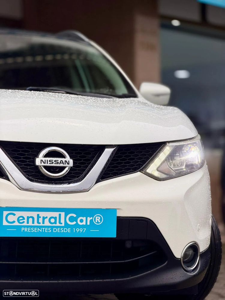 Nissan Qashqai 1.5 dCi N-Connecta 18 - 27