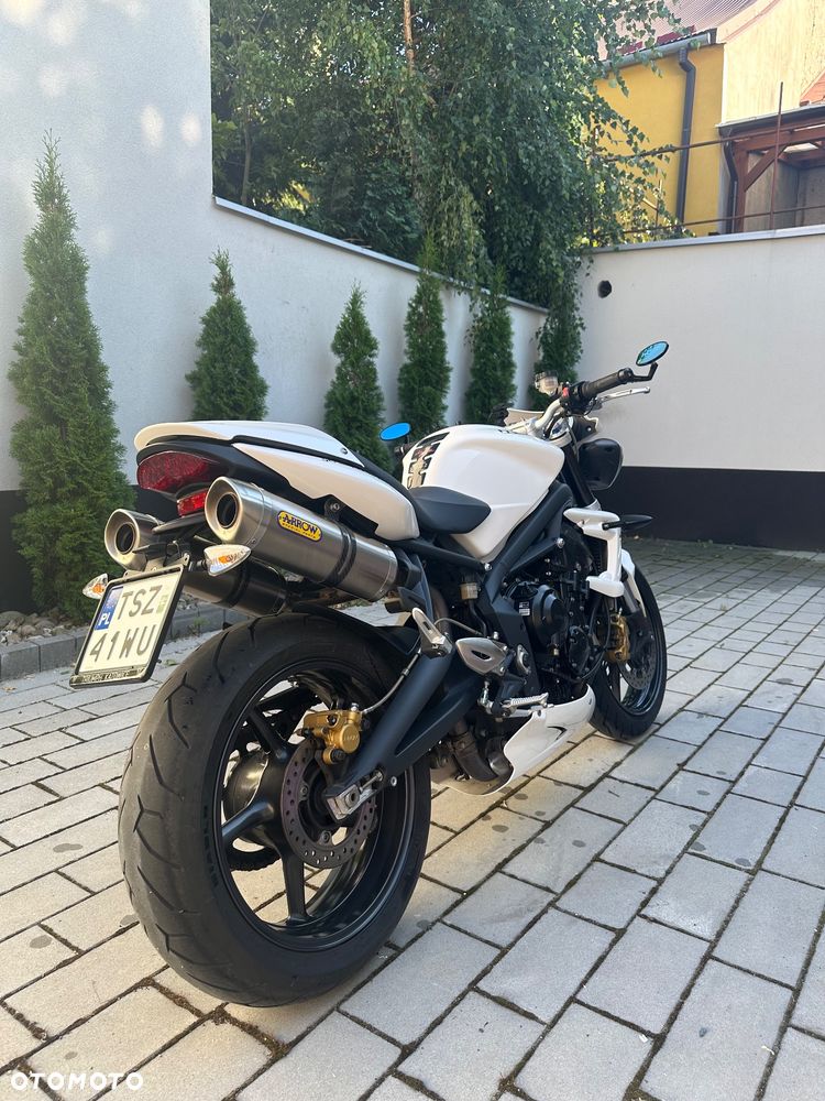 Triumph Street Triple - 2