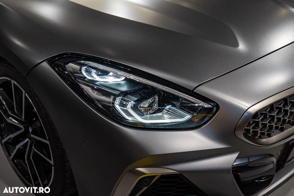 BMW Z4 M M40i AT - 17