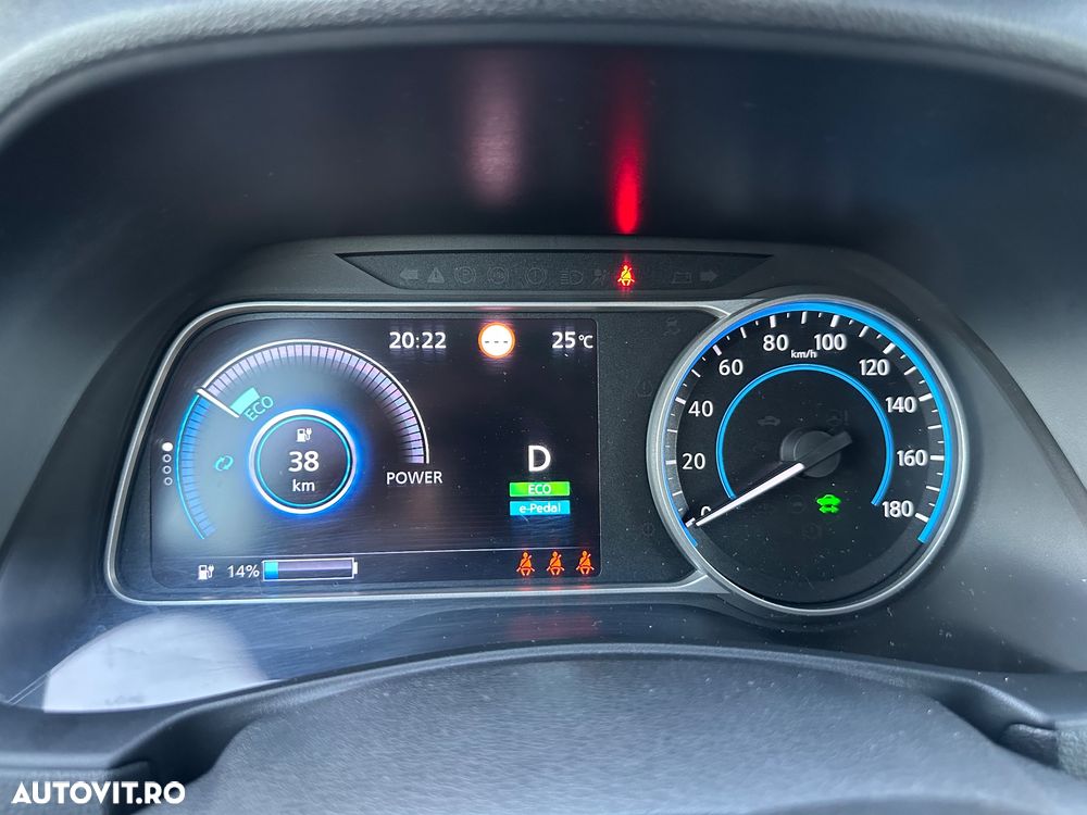 NISSAN Leaf 2019 — imagine 8