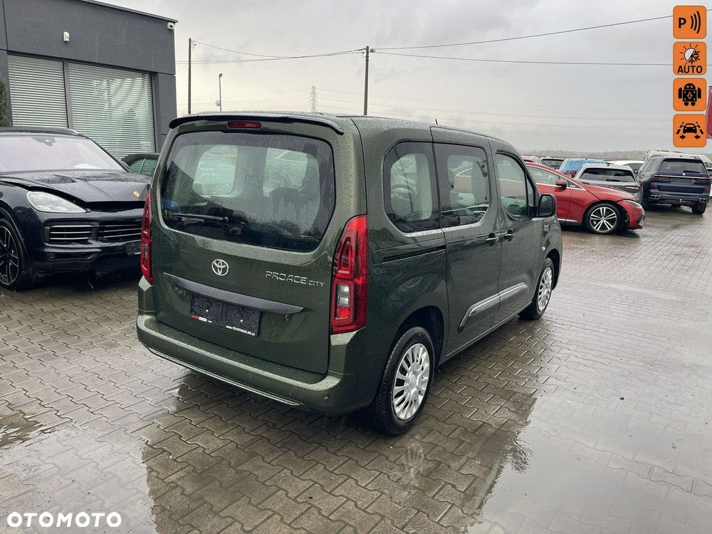 Toyota Proace City Verso 1.5 D-4D Family - 1