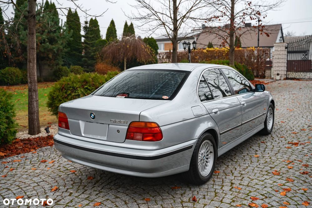 BMW Seria 5 - 10