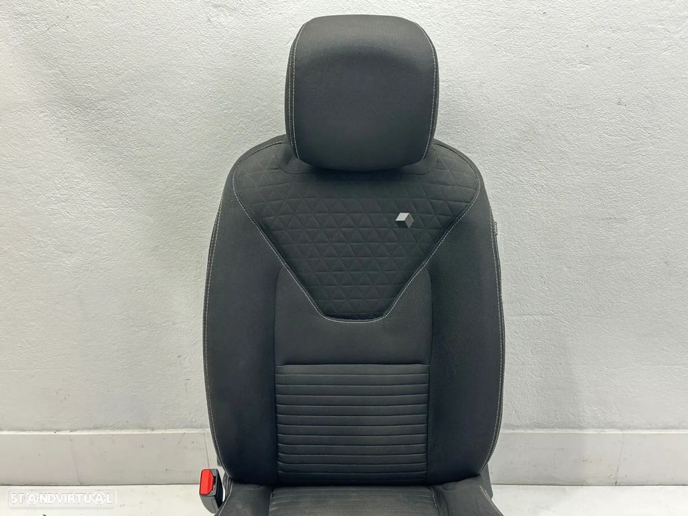 Conjunto Bancos - Renault Clio IV (2016) - 9