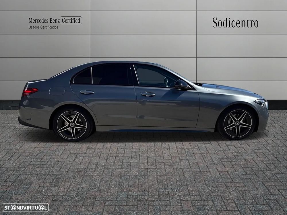 Mercedes-Benz C 300 d AMG Line - 4