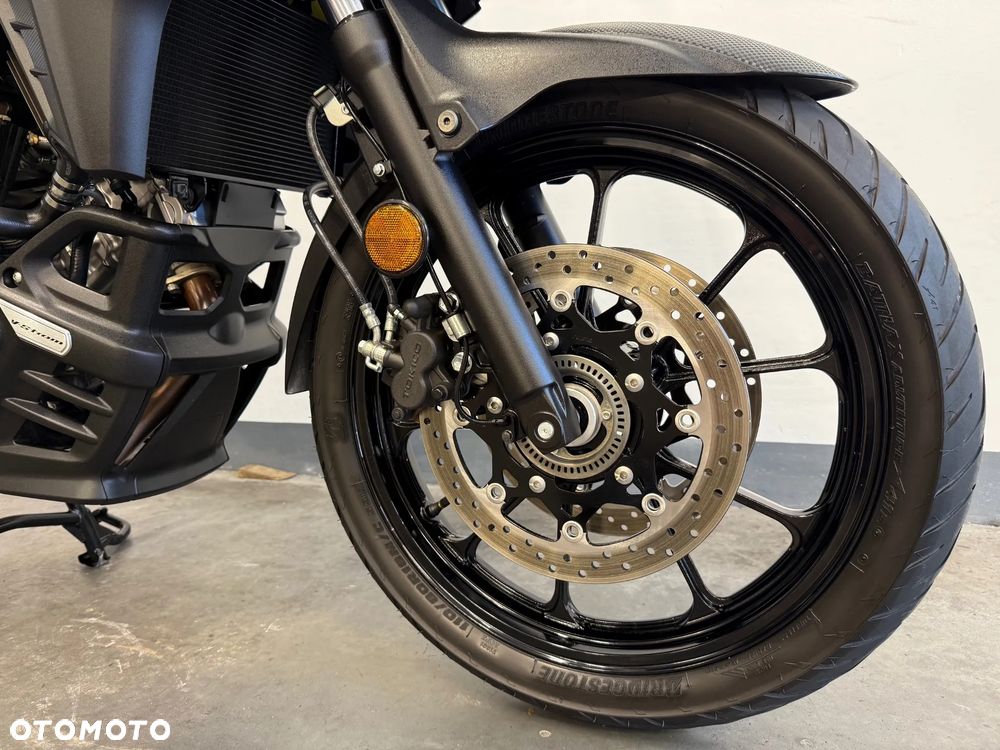 Suzuki V-STROM - 7