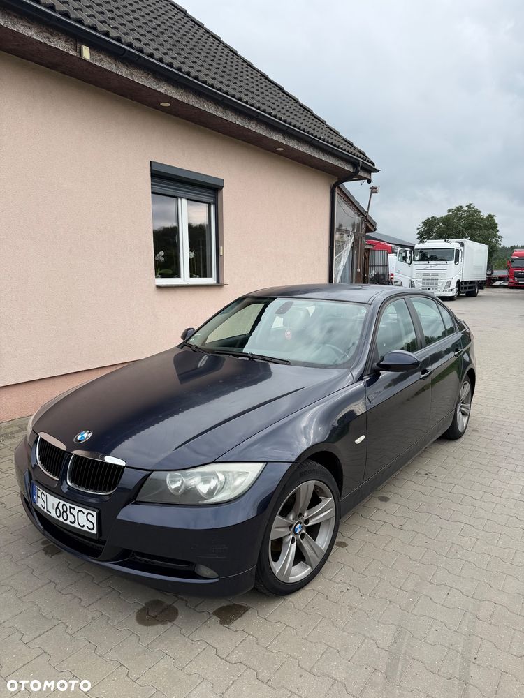 BMW Seria 3 318d - 2