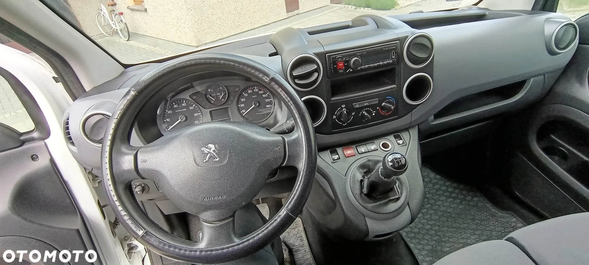 Peugeot Partner - 8