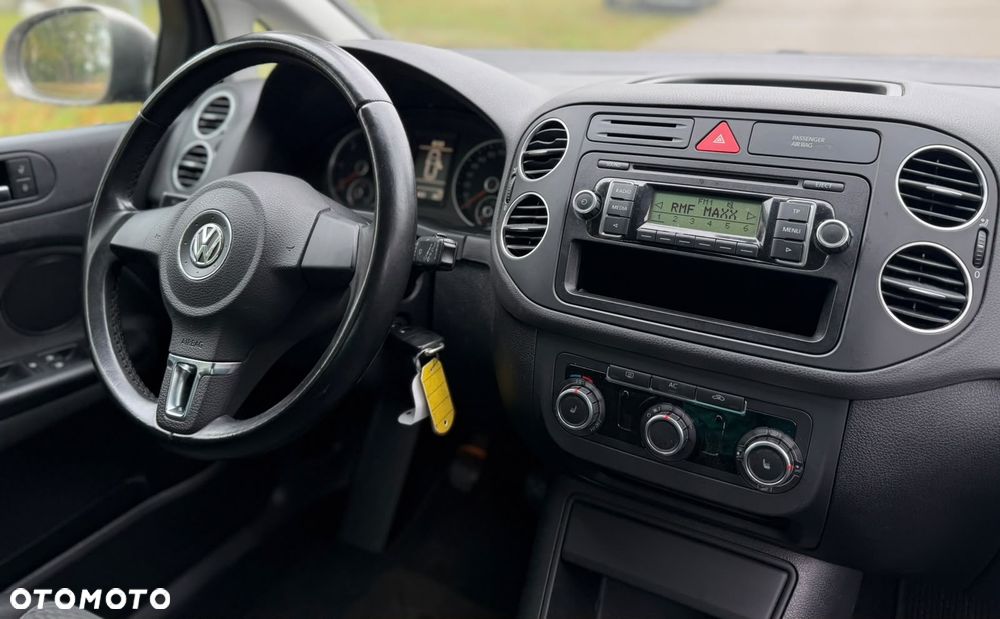 Volkswagen Golf - 15