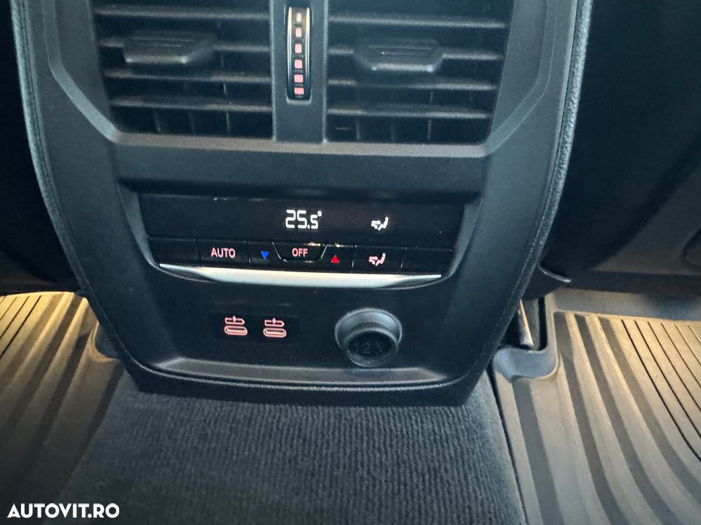 BMW Seria 3 320i Aut. Luxury Line - 20