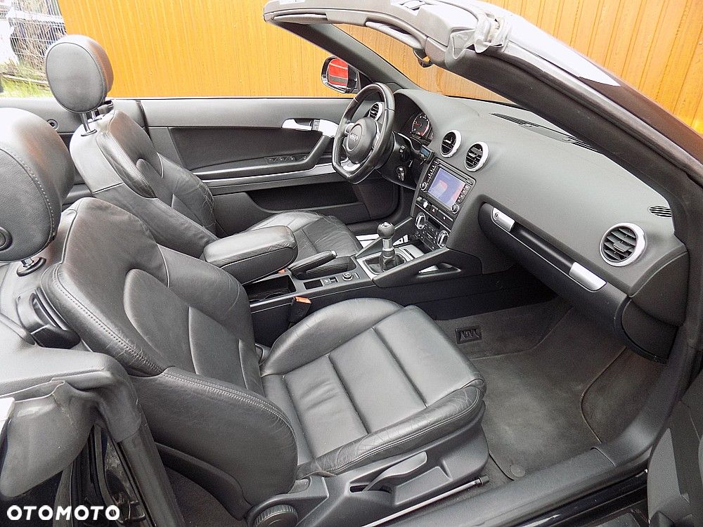 Audi A3 Cabrio 2.0 TDI DPF Attraction - 8