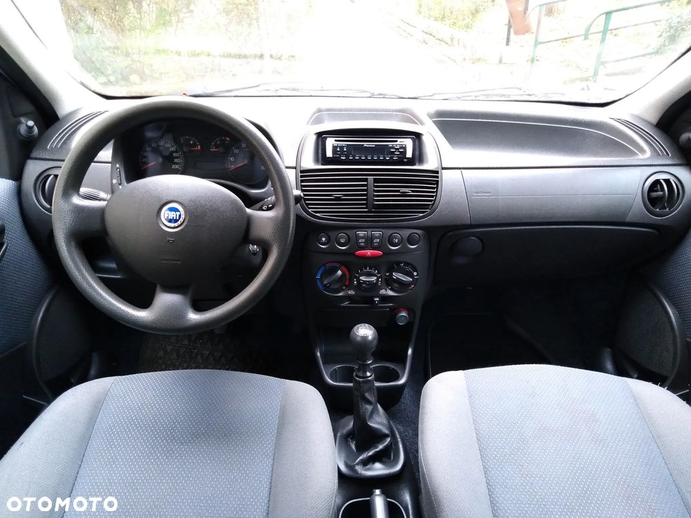 Fiat Punto 1.2 8V Active - 6