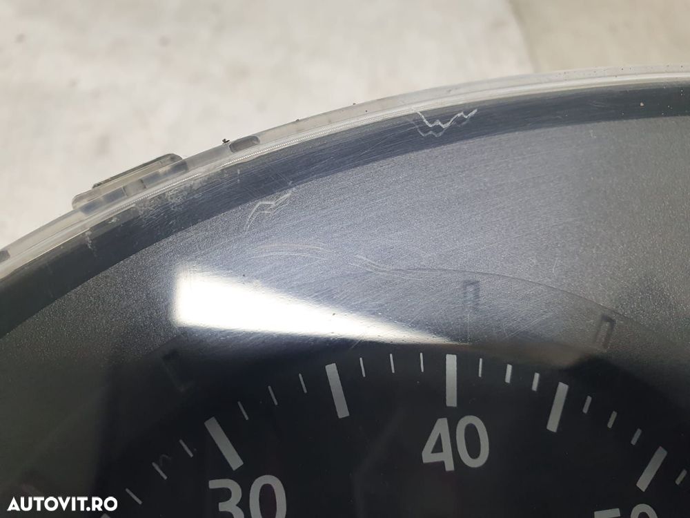 Ceasuri bord p8200752813 Dacia Logan 1 [facelift] [2007 - 2012] 1.5 D - 7