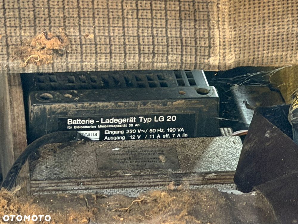 Volkswagen Transporter - 10