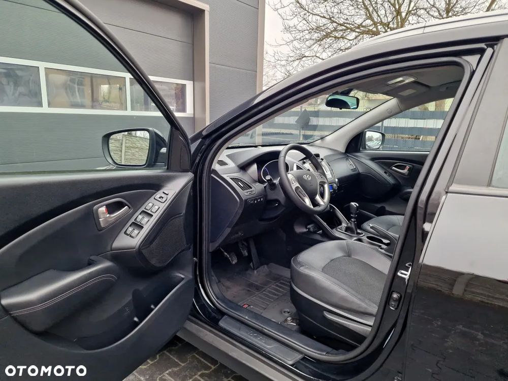 Hyundai ix35 1.7 CRDi 2WD blue Style - 11