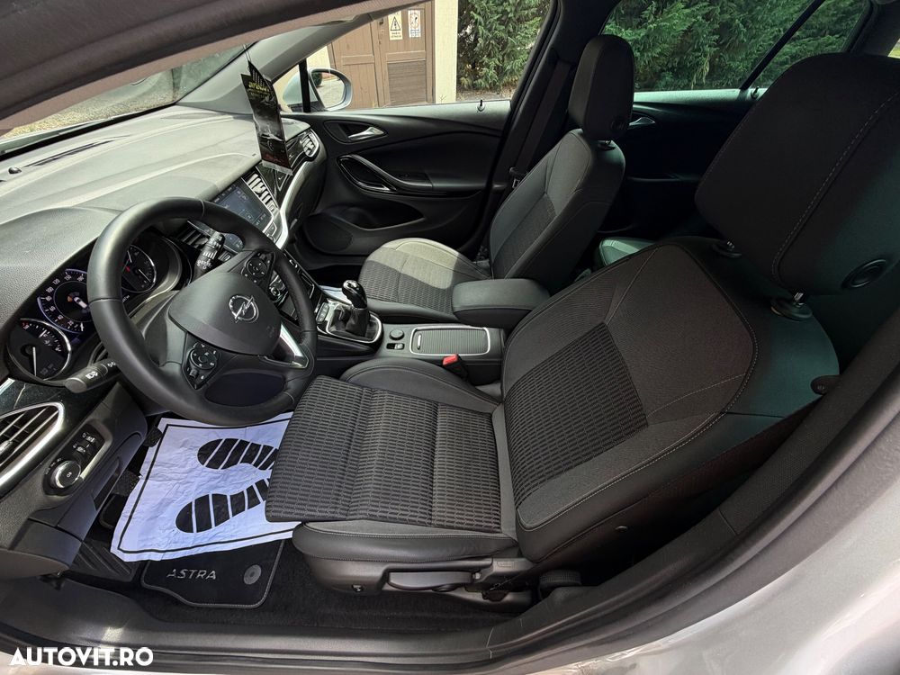 Opel Astra 1.5 Start/Stop Aut. Elegance - 2