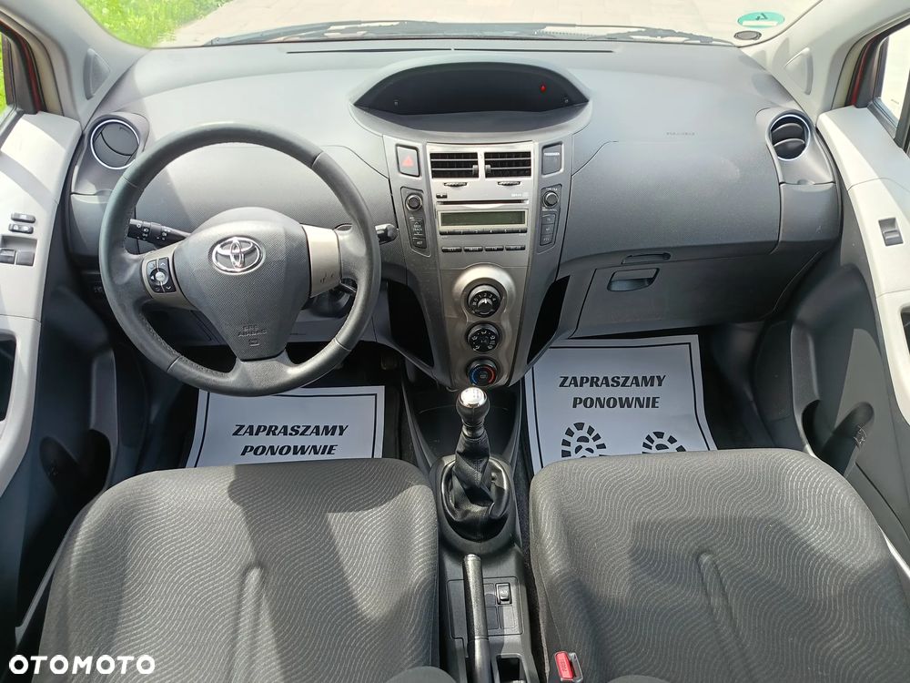 Toyota Yaris 1.33 VVT-i Comfort - 24