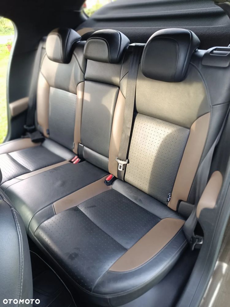 Citroën DS4 THP 200 SportChic - 8
