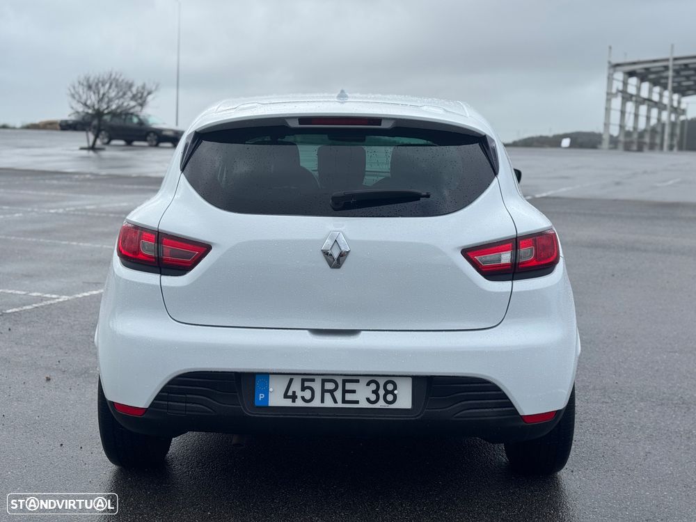 Renault Clio 1.5 dCi Zen - 12