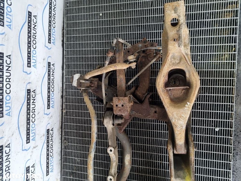 Punte spate Mitsubishi Shogun Pajero 3.2 D 2006 - 2011 SUV 2 Usi (1191) 4x4 - 3