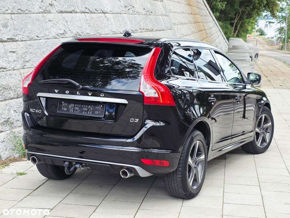 Volvo XC 60 D3 Drive-E R-Design Momentum - 26
