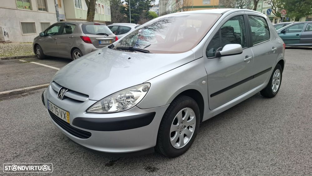 Peugeot 307 1.4 16V Premium - 3