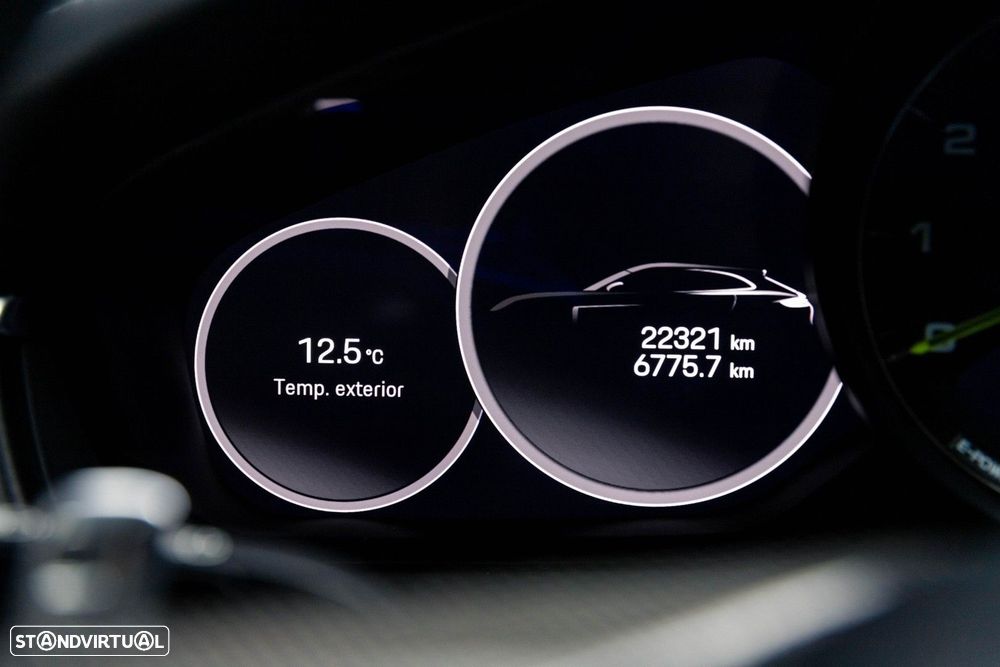 Porsche Panamera Sport Turismo 4 E-Hybrid Platinum Edition - 34