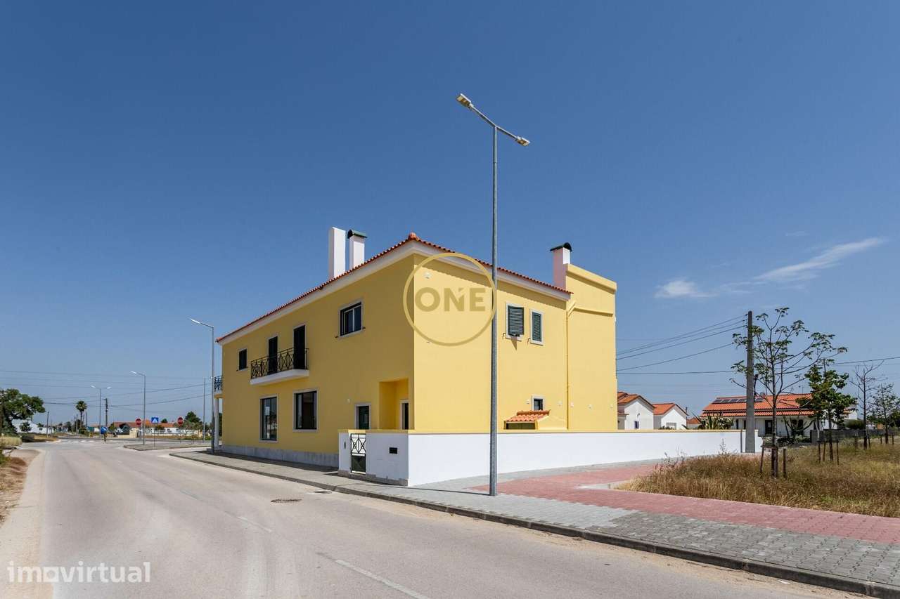 Loja com 166 m2 | Terreno de 685m2 | Excelente visibilidade e estacion - Grande imagem: 3/15
