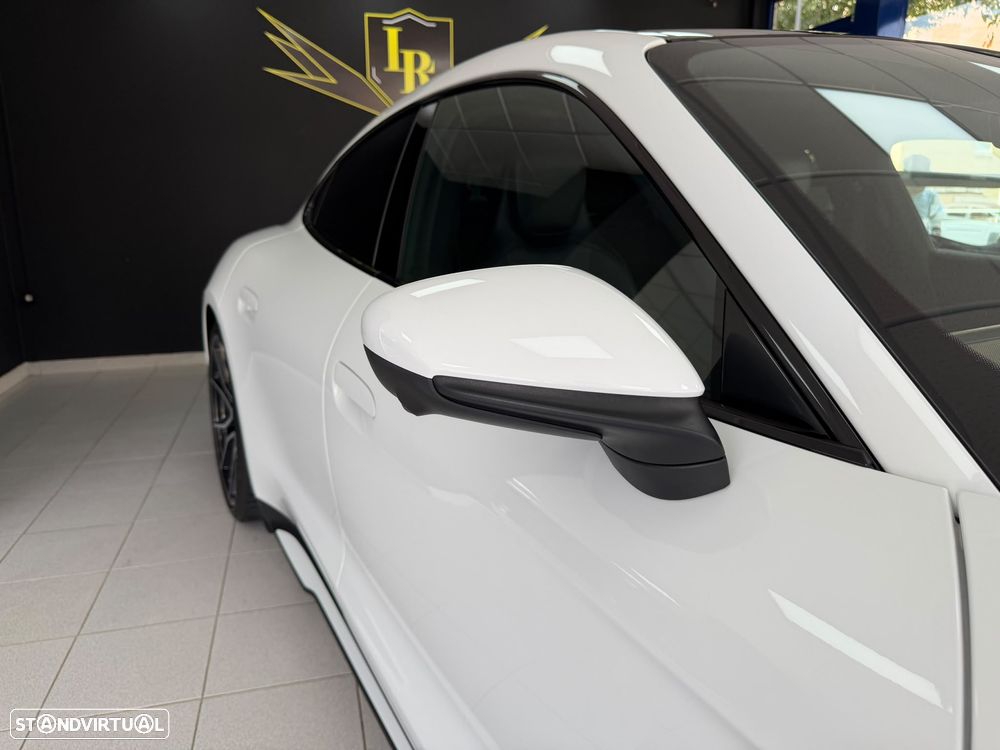 Porsche Taycan Bateria Performance Plus - 33