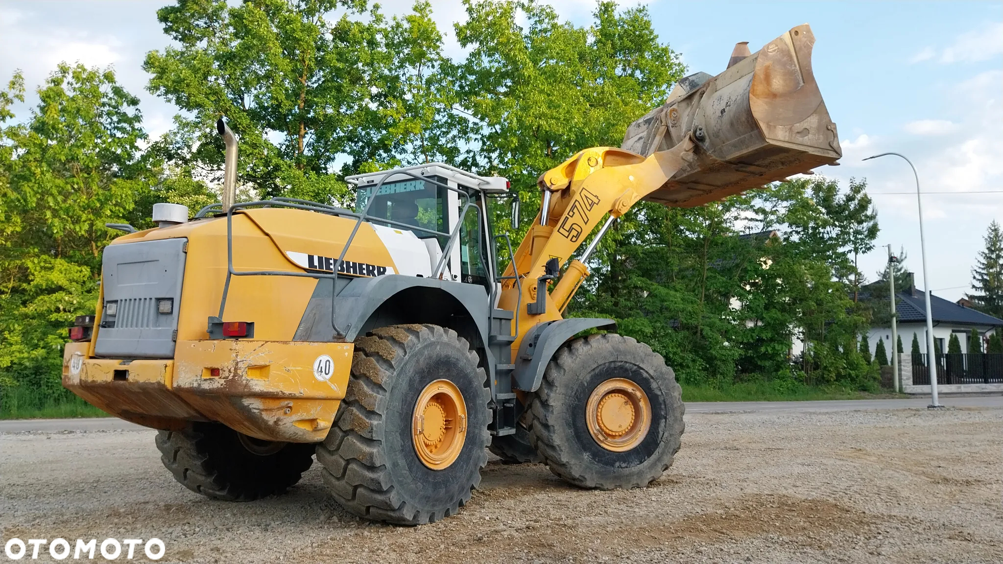 Liebherr L 574 Ładowarka - 10