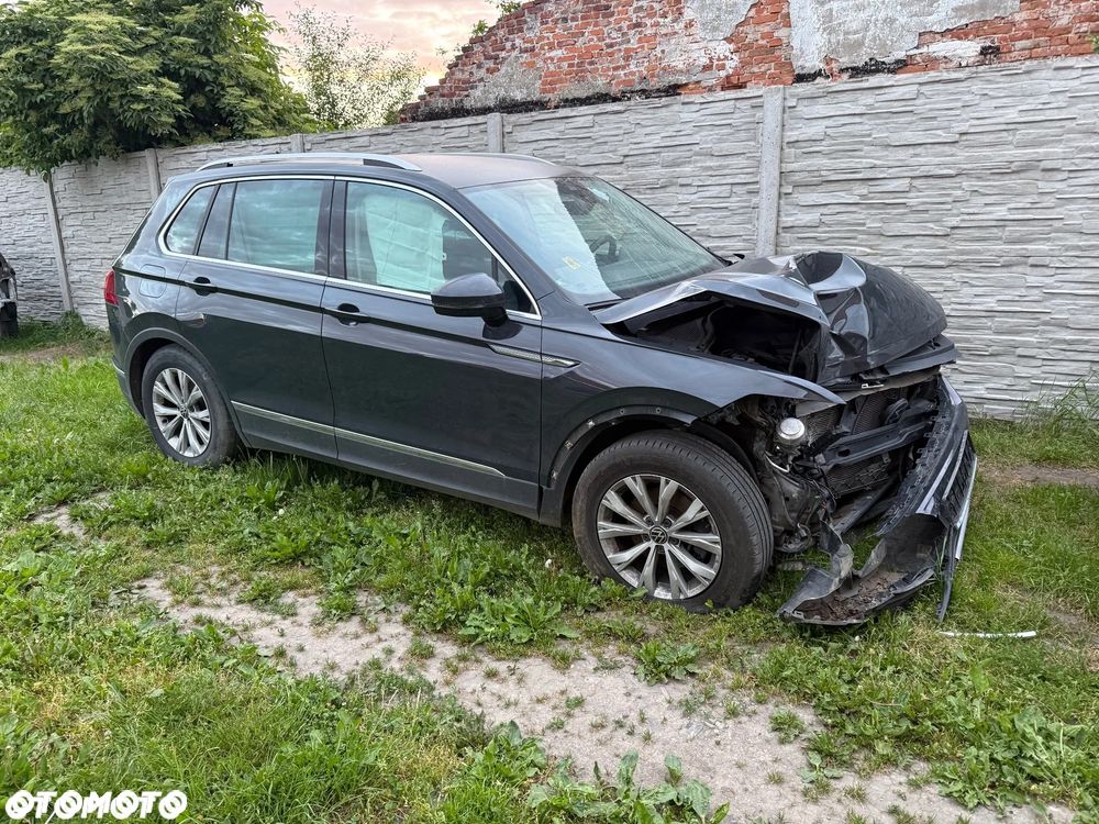 Volkswagen Tiguan - 4