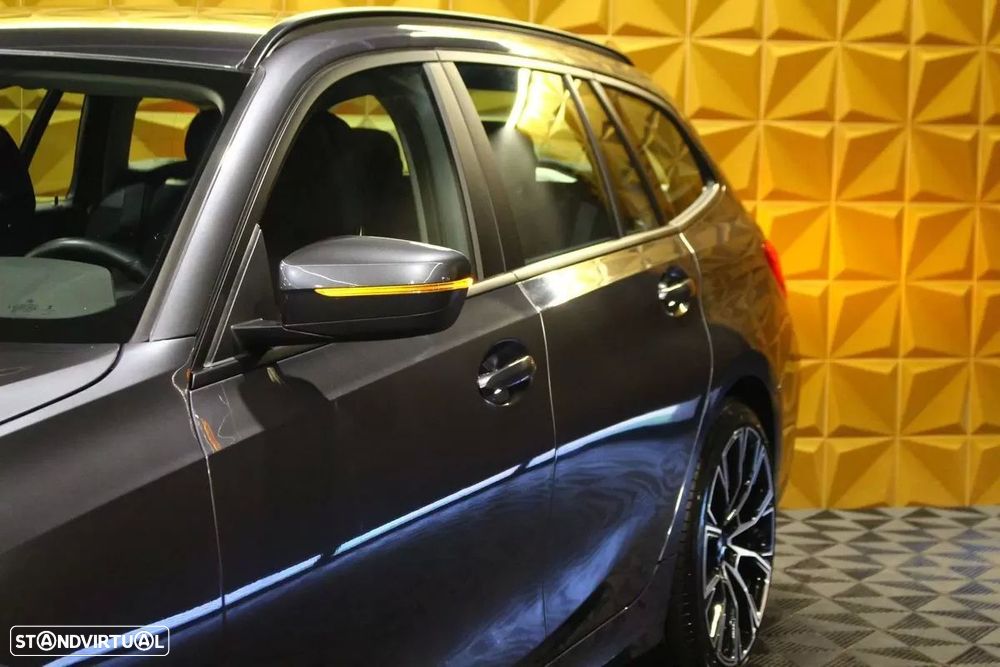 BMW 318 d Line Luxury Auto - 14