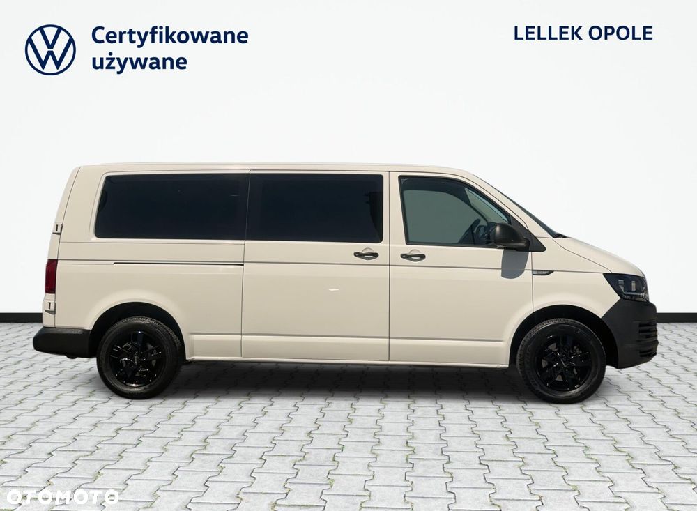Volkswagen Caravelle - 5