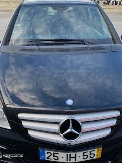 Mercedes-Benz B 180 CDI - 12