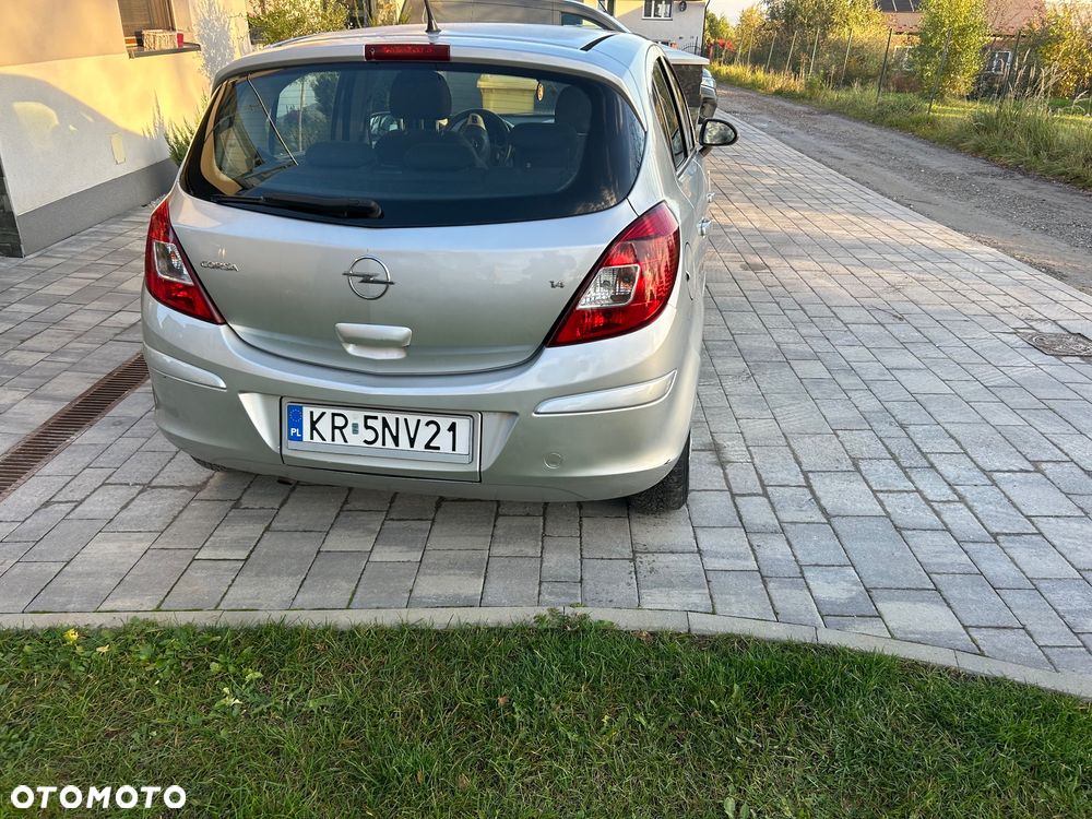 Opel Corsa 1.4 16V Enjoy - 5